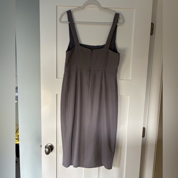 Aritzia Babaton '90s Slit Midi Dress Sz 10 - Picture 7 of 9